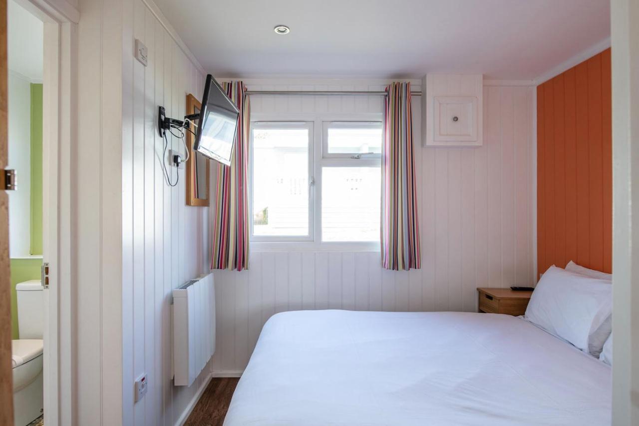 Whitecliff Bay Holiday Park Bembridge Luaran gambar