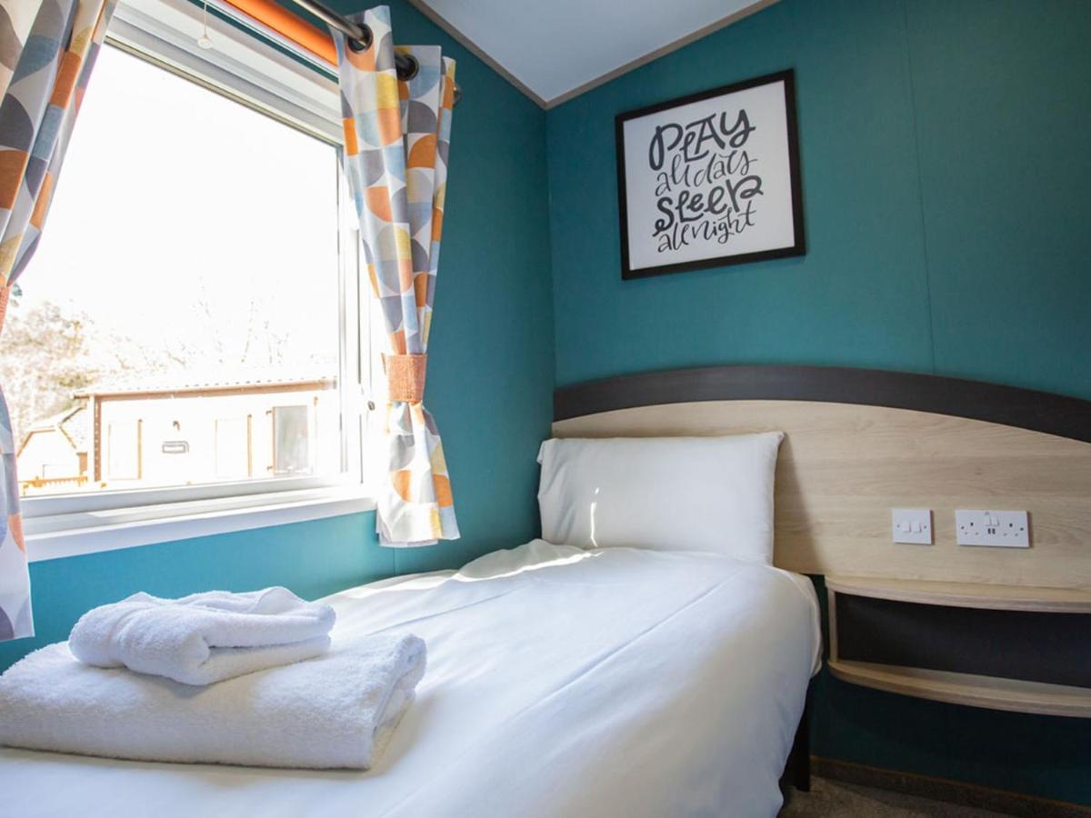 Whitecliff Bay Holiday Park Bembridge Luaran gambar