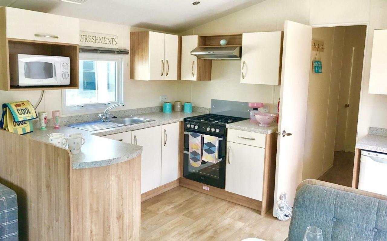 Whitecliff Bay Holiday Park Bembridge Luaran gambar